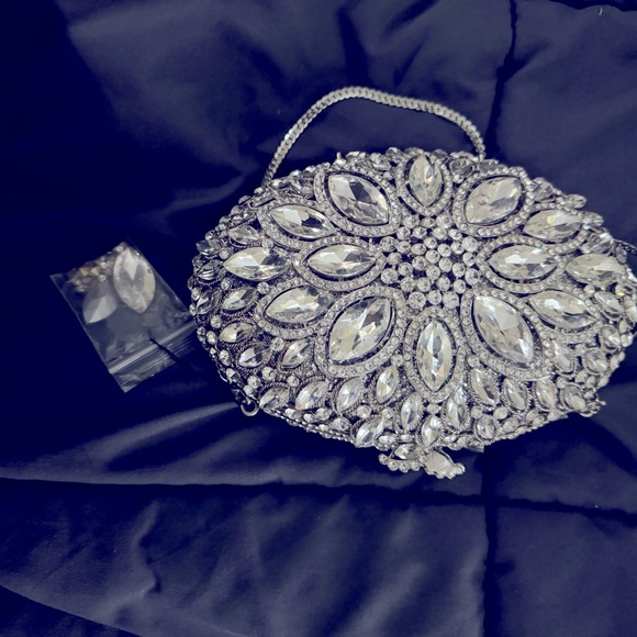 Silver solid purse - Picture 3 of 4